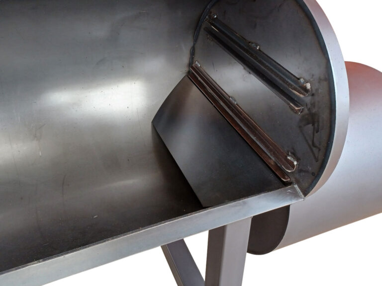 Old Country Pits Generation 3 Insulated Offset Smoker - Cooking Chamber