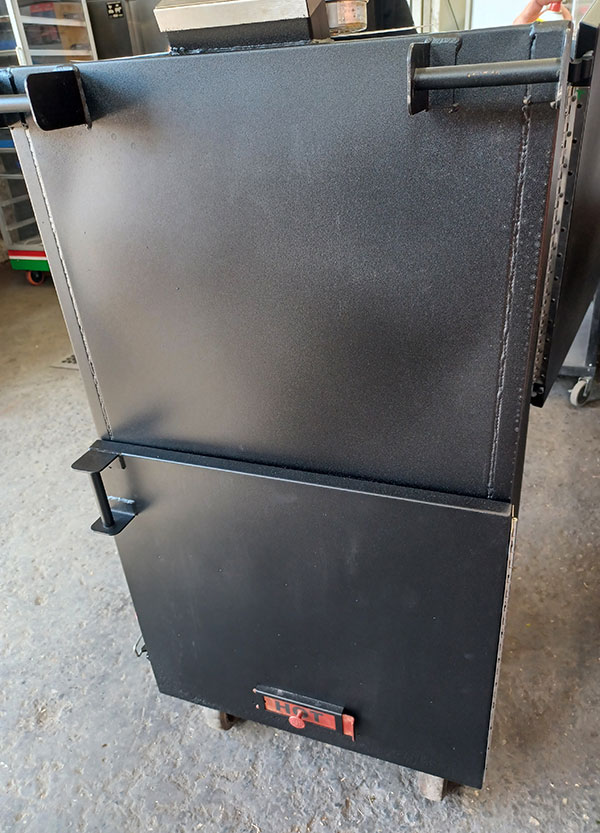 Used Standard 270 Smoker Used Standard 270 Smoker